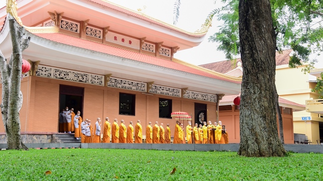 Lễ truyền giới Sa di Phương Trượng